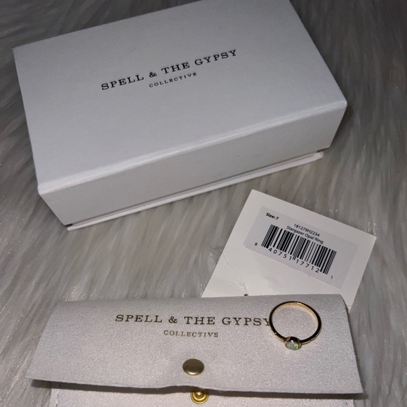 New SPELL Stargazer Opal Ring size 7 - Picture 3 of 5